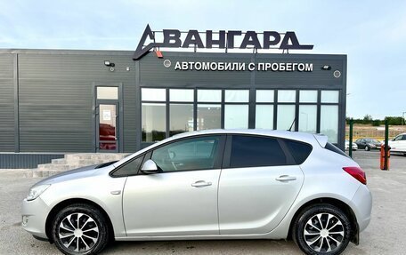 Opel Astra J, 2012 год, 690 000 рублей, 3 фотография