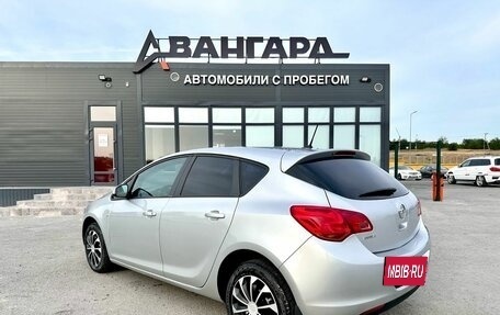Opel Astra J, 2012 год, 690 000 рублей, 4 фотография
