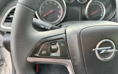 Opel Astra J, 2012 год, 690 000 рублей, 13 фотография
