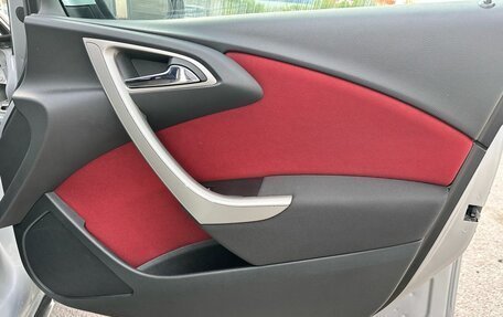 Opel Astra J, 2012 год, 690 000 рублей, 18 фотография