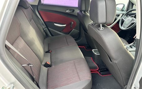 Opel Astra J, 2012 год, 690 000 рублей, 22 фотография