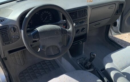 Volkswagen Polo III рестайлинг, 1998 год, 170 000 рублей, 6 фотография