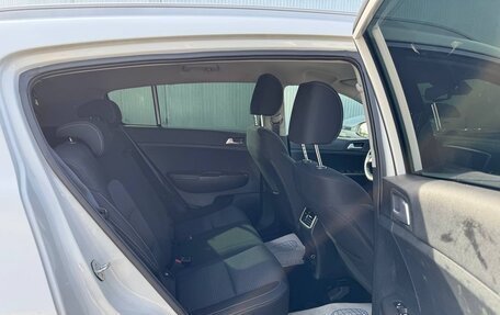 KIA Sportage IV рестайлинг, 2020 год, 2 563 000 рублей, 10 фотография