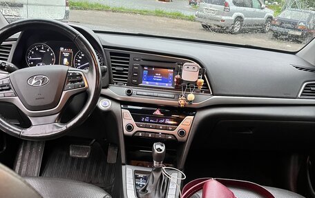 Hyundai Elantra VI рестайлинг, 2018 год, 1 450 000 рублей, 7 фотография
