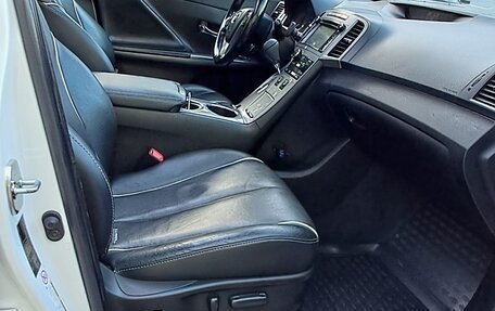 Toyota Venza I, 2013 год, 1 999 999 рублей, 17 фотография