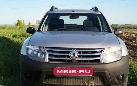 Renault Duster I рестайлинг, 2013 год, 750 000 рублей, 2 фотография