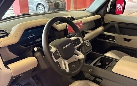 Land Rover Defender II, 2023 год, 12 500 000 рублей, 16 фотография