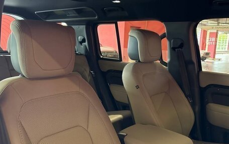 Land Rover Defender II, 2023 год, 12 500 000 рублей, 22 фотография