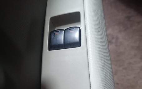 Nissan Micra III, 2004 год, 365 000 рублей, 17 фотография