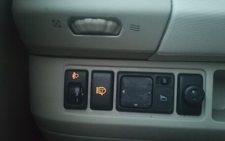 Nissan Micra III, 2004 год, 365 000 рублей, 9 фотография