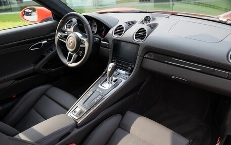 Porsche Cayman, 2019 год, 8 500 000 рублей, 14 фотография