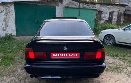 BMW 5 серия, 1995 год, 550 000 рублей, 3 фотография