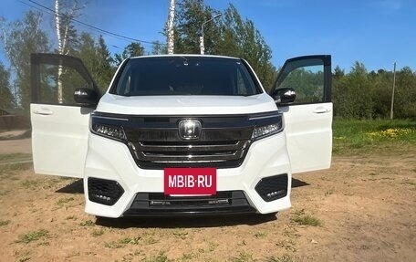 Honda Stepwgn IV, 2019 год, 3 170 000 рублей, 21 фотография