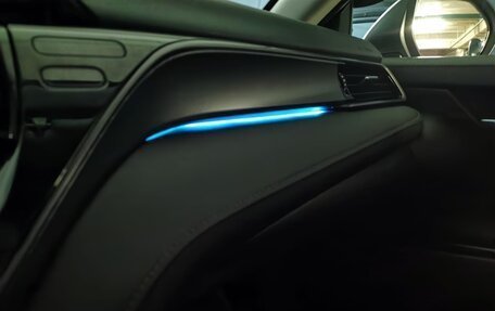 Toyota Camry, 2021 год, 2 390 000 рублей, 23 фотография