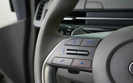Hyundai Staria, 2022 год, 5 790 000 рублей, 14 фотография