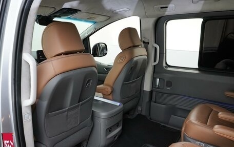 Hyundai Staria, 2022 год, 5 790 000 рублей, 13 фотография