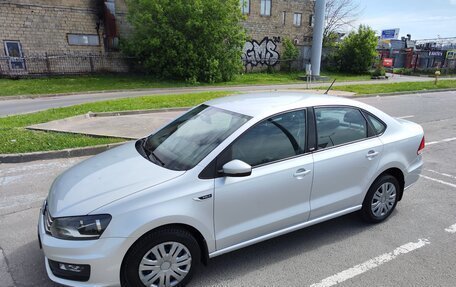 Volkswagen Polo VI (EU Market), 2016 год, 1 300 000 рублей, 3 фотография
