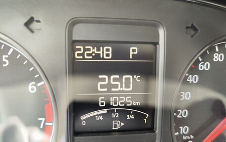 Volkswagen Polo VI (EU Market), 2016 год, 1 300 000 рублей, 23 фотография