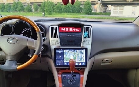 Lexus RX II рестайлинг, 2003 год, 1 050 000 рублей, 13 фотография