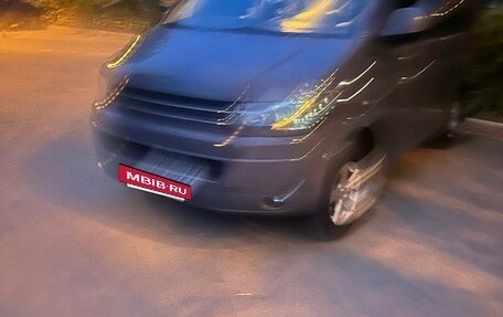 Volkswagen Caravelle T5, 2012 год, 1 500 000 рублей, 2 фотография