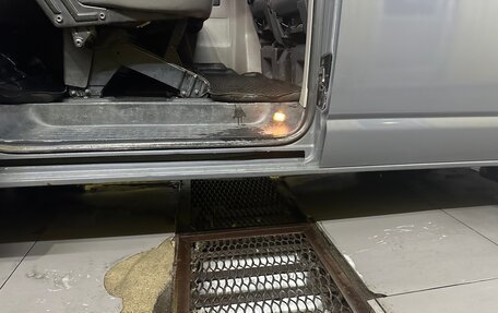 Volkswagen Caravelle T5, 2012 год, 1 500 000 рублей, 12 фотография