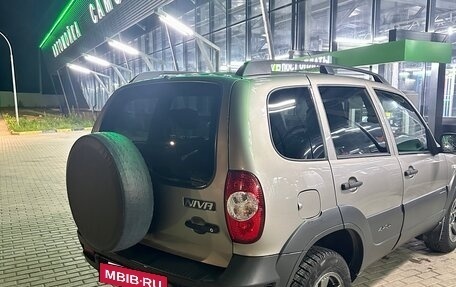 Chevrolet Niva I рестайлинг, 2019 год, 1 050 000 рублей, 7 фотография