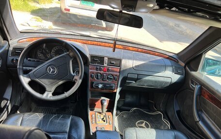 Mercedes-Benz C-Класс, 1999 год, 370 000 рублей, 6 фотография