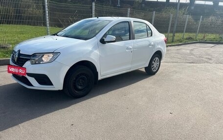 Renault Logan II, 2021 год, 555 000 рублей, 3 фотография