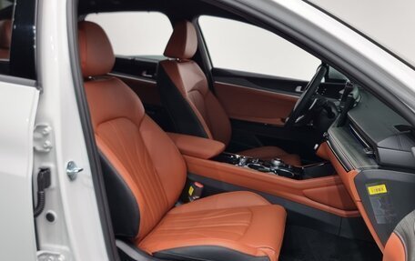 KIA K5, 2024 год, 3 840 000 рублей, 15 фотография