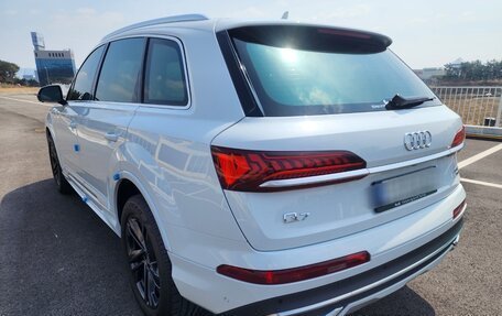 Audi Q7, 2022 год, 6 000 000 рублей, 6 фотография