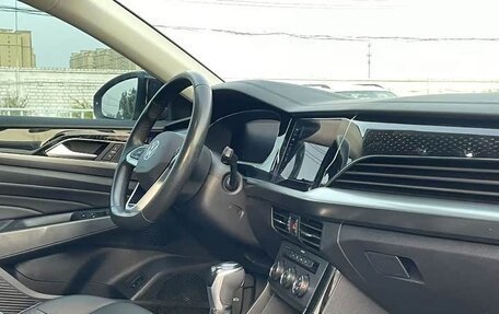 Volkswagen Passat B8 рестайлинг, 2021 год, 2 100 000 рублей, 9 фотография