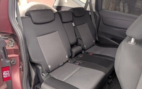 Toyota Sienta II, 2019 год, 1 790 000 рублей, 8 фотография