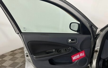 Nissan Almera, 2005 год, 450 000 рублей, 7 фотография