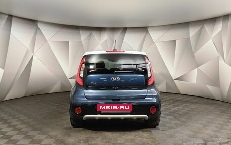 KIA Soul II рестайлинг, 2018 год, 1 543 000 рублей, 8 фотография