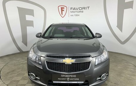 Chevrolet Cruze II, 2010 год, 700 000 рублей, 2 фотография