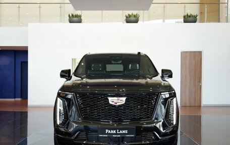 Cadillac Escalade V, 2025 год, 22 990 000 рублей, 3 фотография