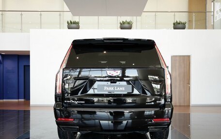 Cadillac Escalade V, 2025 год, 22 990 000 рублей, 7 фотография