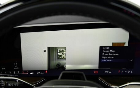 Cadillac Escalade V, 2025 год, 22 990 000 рублей, 17 фотография