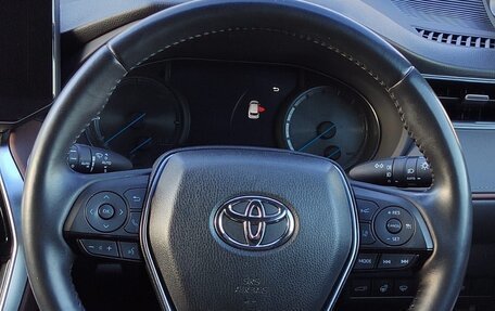Toyota Harrier, 2020 год, 4 280 000 рублей, 7 фотография