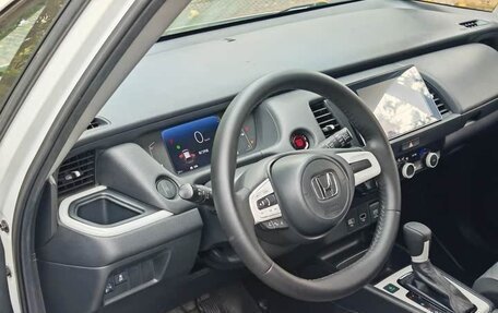 Honda Fit, 2021 год, 1 290 000 рублей, 8 фотография
