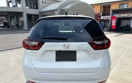 Honda Fit, 2022 год, 920 000 рублей, 6 фотография