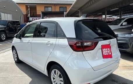 Honda Fit, 2022 год, 920 000 рублей, 5 фотография