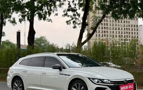 Volkswagen Passat CC, 2022 год, 2 810 000 рублей, 6 фотография