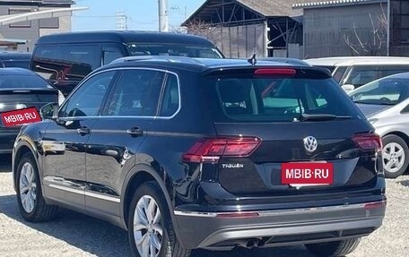Volkswagen Tiguan II, 2017 год, 1 673 000 рублей, 6 фотография