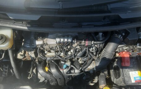 Toyota Noah III, 2011 год, 1 570 000 рублей, 15 фотография