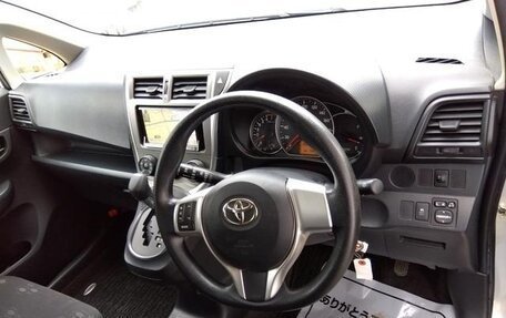 Toyota Ractis II, 2014 год, 680 888 рублей, 9 фотография