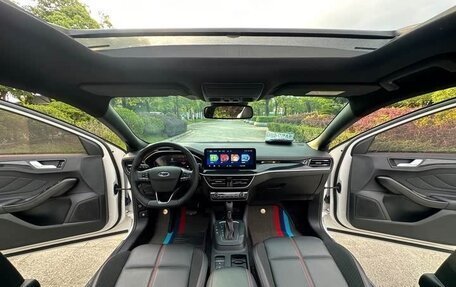 Ford Focus IV, 2022 год, 1 650 000 рублей, 14 фотография