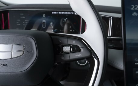 Geely Atlas, 2025 год, 3 120 000 рублей, 21 фотография