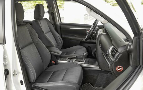Toyota Fortuner II, 2021 год, 4 050 000 рублей, 8 фотография