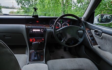 Nissan Laurel VIII, 2002 год, 570 000 рублей, 27 фотография